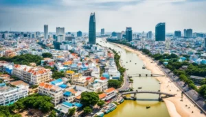 Plongez dans le charme de Hô-Chi-Minh-Ville et découvrez les merveilleuses plages de Phan Thiet. En savoir plus sur ces joyaux vietnamiens.